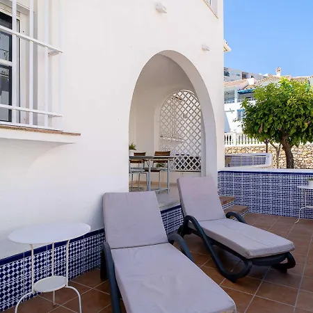 Fuentes Torrecilla Casasol Апартаменты Нерха
